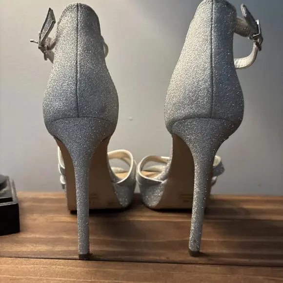 Gianni Bini Women's Size 7.5 M Glitter Silve Ankle Strappy Platform Sandals - Picture 7 of 9